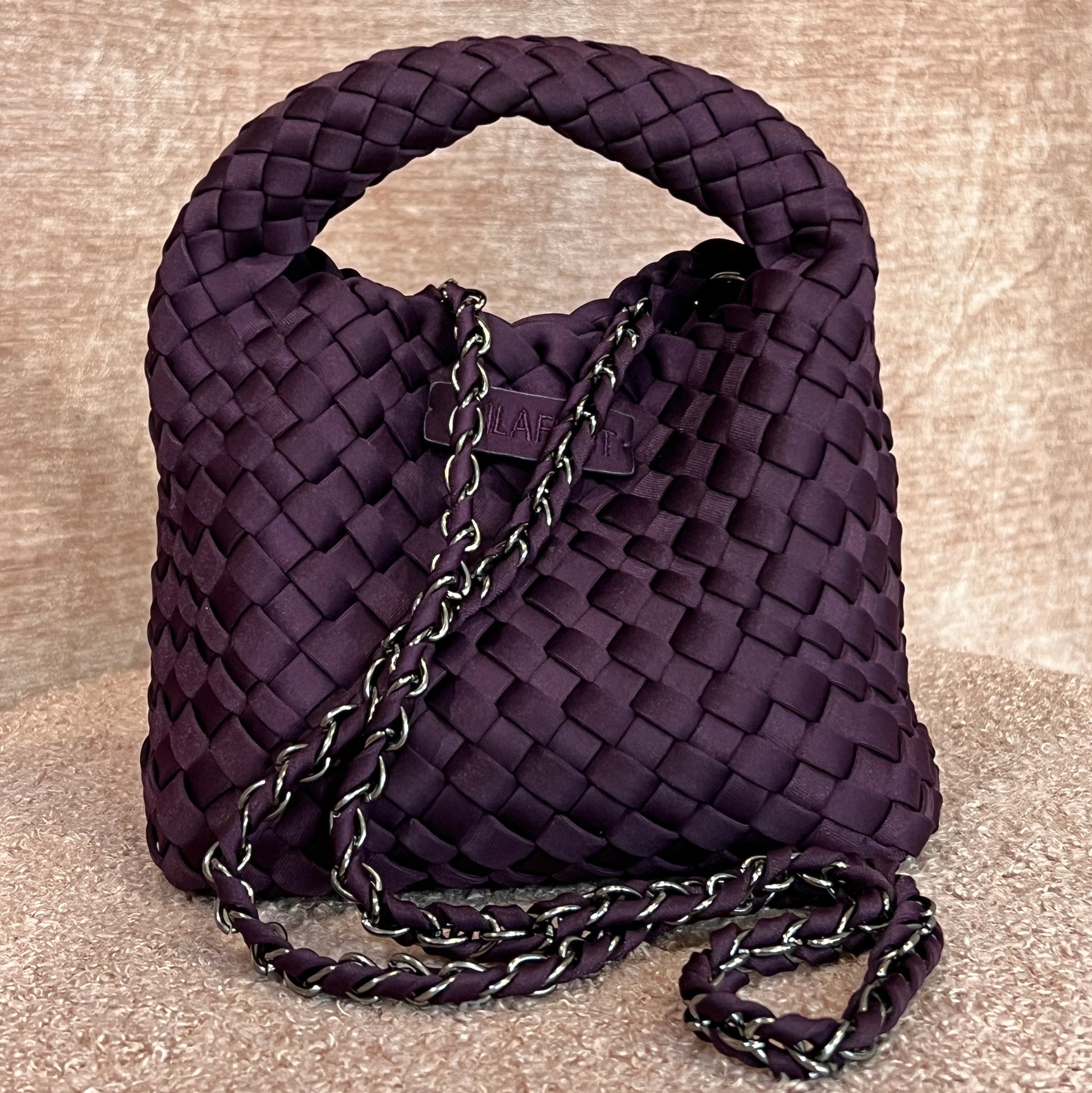 NÈA BRAIDED DARK PLUM MINI
