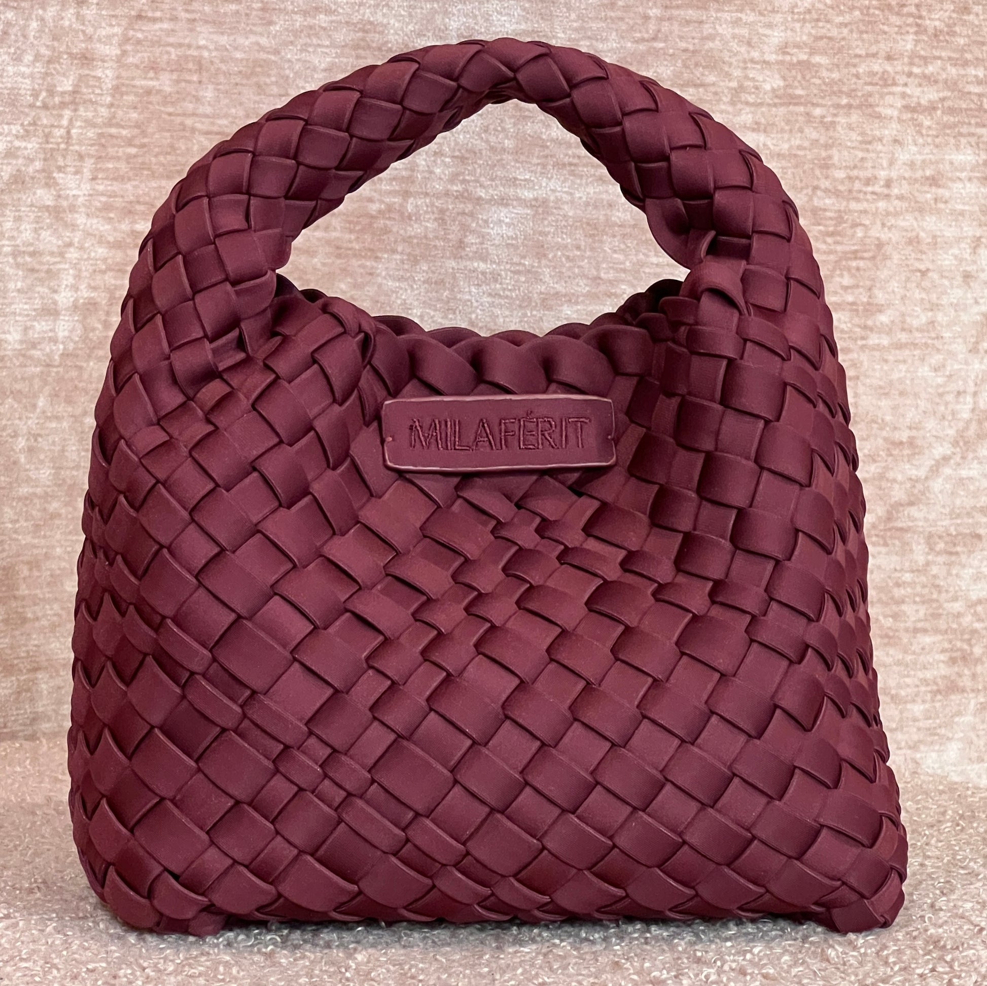 NÈA BRAIDED MAROON MINI